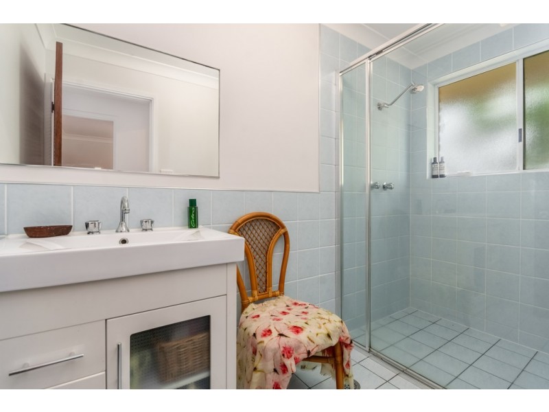 2/13 Roseland Avenue, Yamba NSW 2464