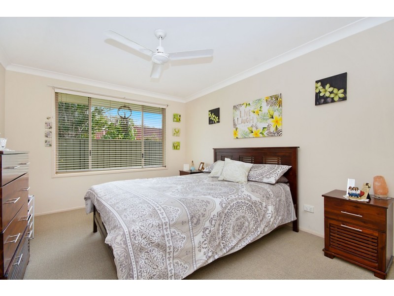 1/4 Toona Place, Yamba NSW 2464