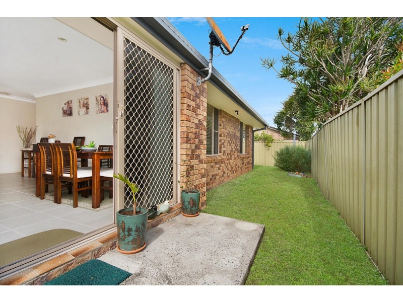 1/4 Toona Place, Yamba NSW 2464