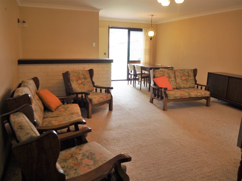 16 Cook Street, Yamba NSW 2464