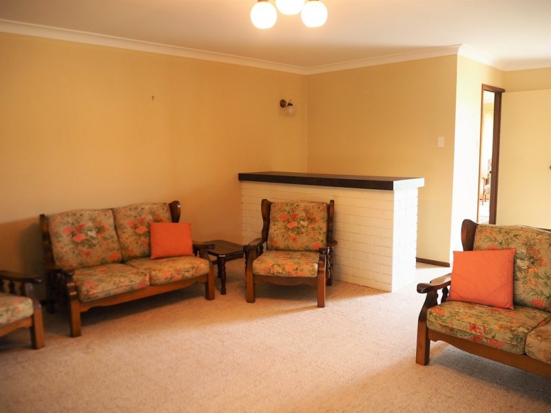 16 Cook Street, Yamba NSW 2464