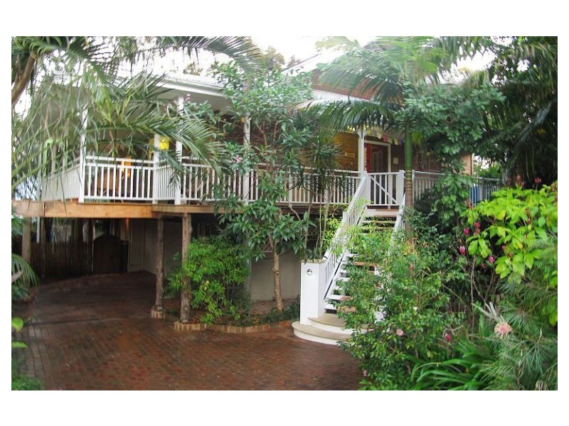 24 Young St, Wooloweyah NSW 2464