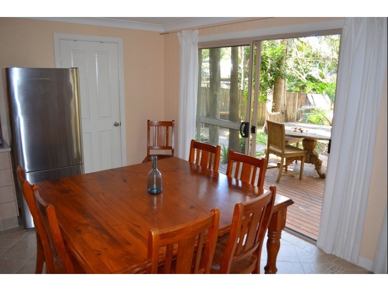 24 Young St, Wooloweyah NSW 2464