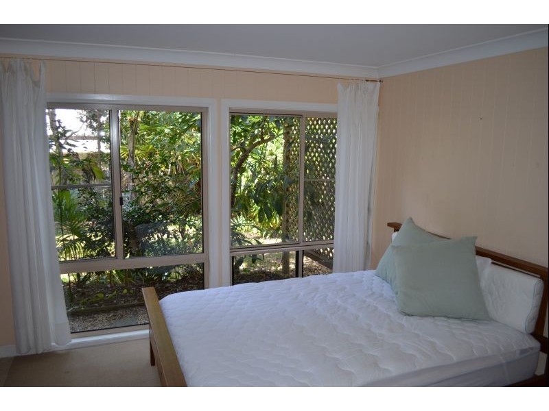 24 Young St, Wooloweyah NSW 2464