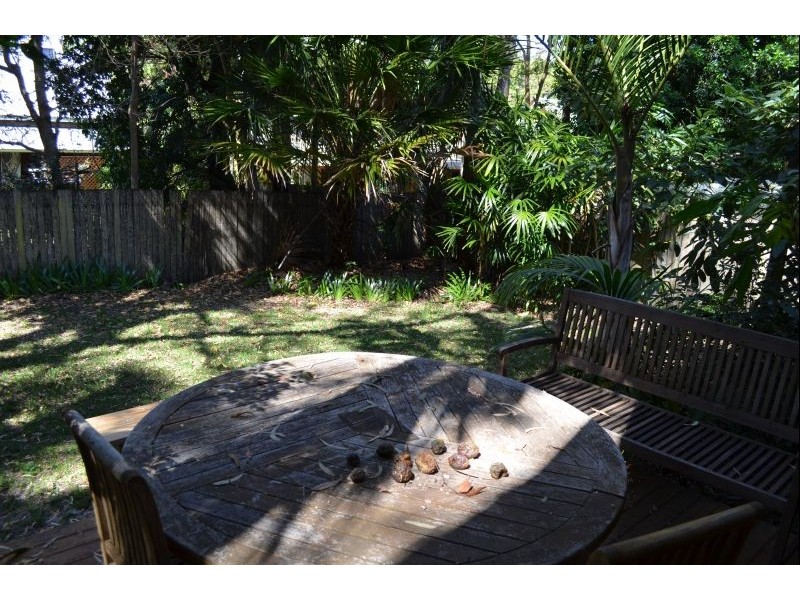 24 Young St, Wooloweyah NSW 2464