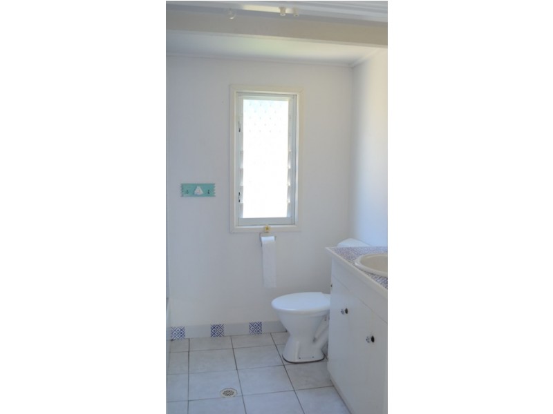 1 Austens Lane, Yamba NSW 2464