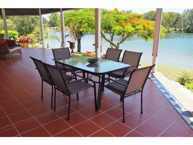 27 Osprey Drive, Yamba NSW 2464