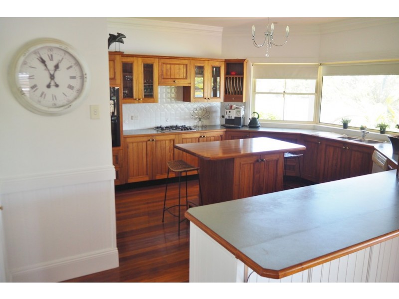 27 Osprey Drive, Yamba NSW 2464