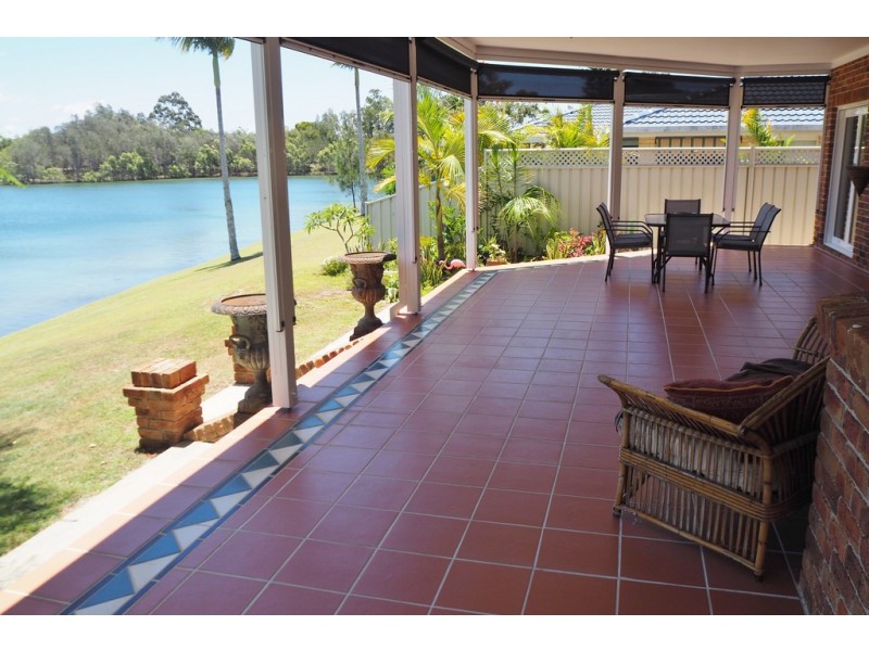 27 Osprey Drive, Yamba NSW 2464