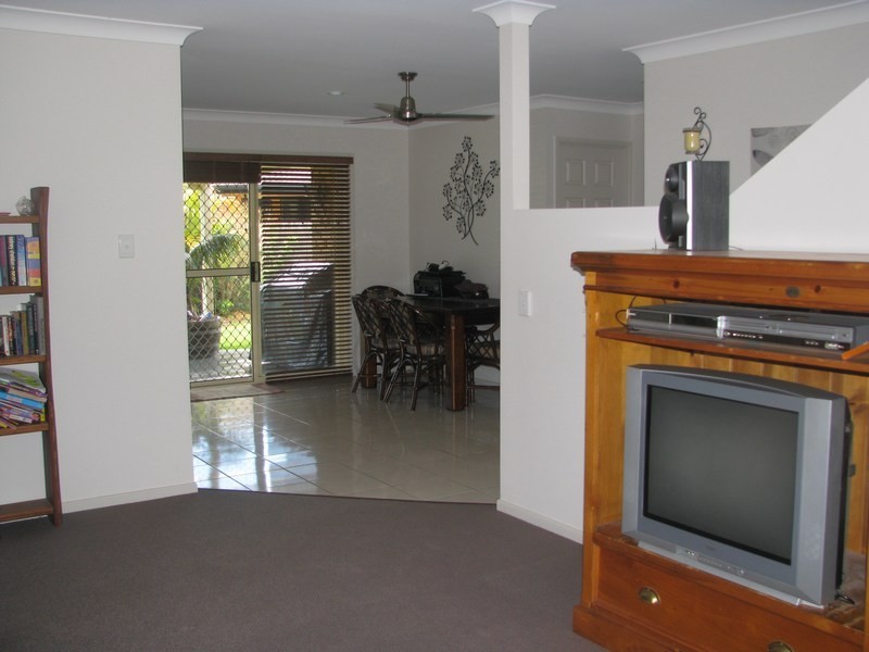5 Plover Close, Yamba NSW 2464