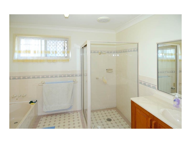 10 Gumnut Road, Yamba NSW 2464