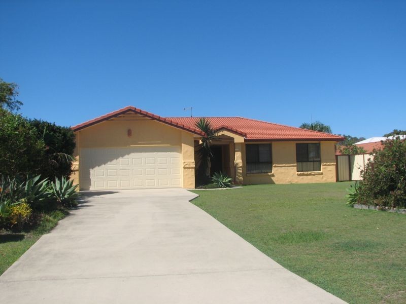 2 Westringia Place, Yamba NSW 2464