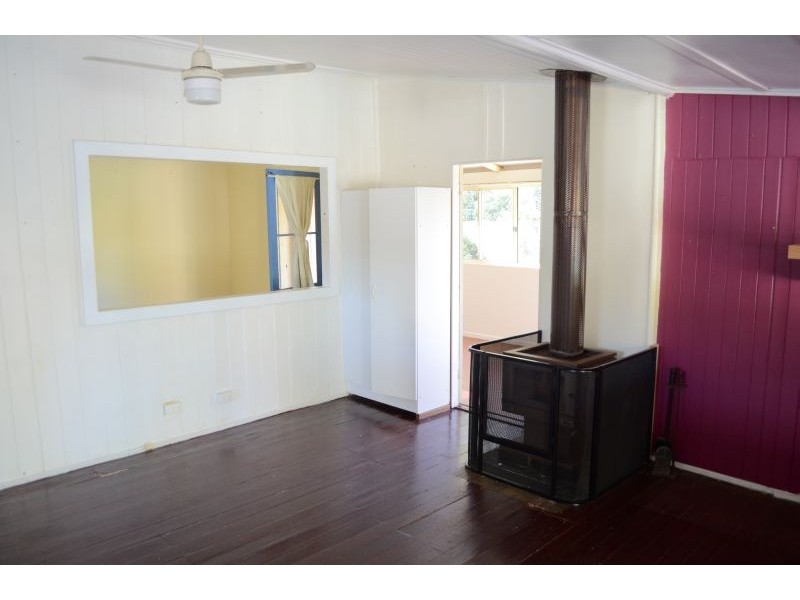 10 Gordon Street, Palmers Island NSW 2463