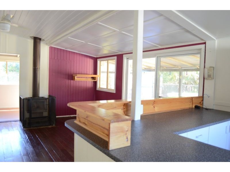 10 Gordon Street, Palmers Island NSW 2463