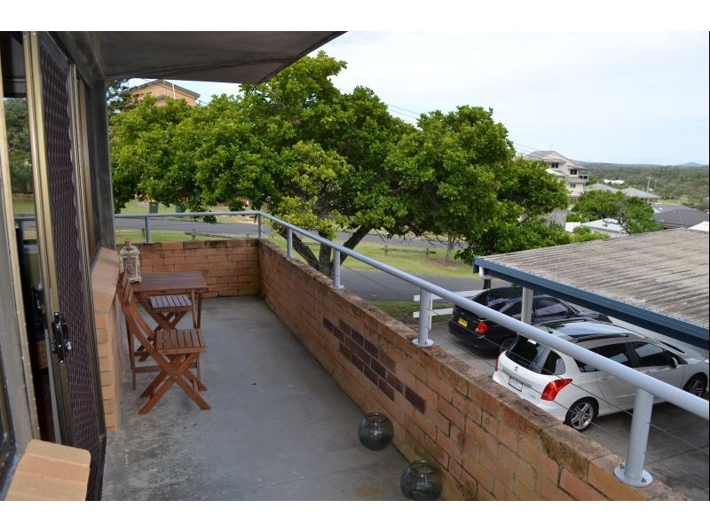 Unit 6, 5 Beach Street, Yamba NSW 2464