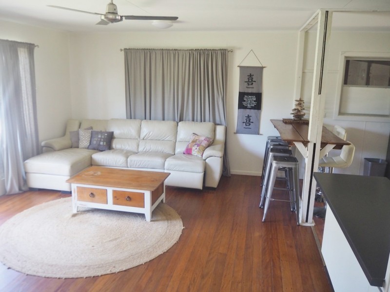 183 Yamba Road, Yamba NSW 2464