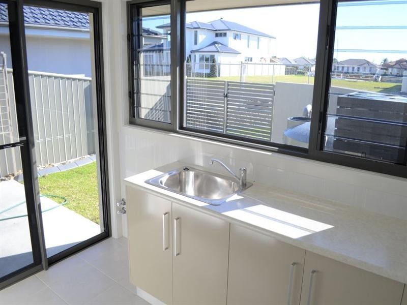 5 Barellan Avenue, Yamba NSW 2464