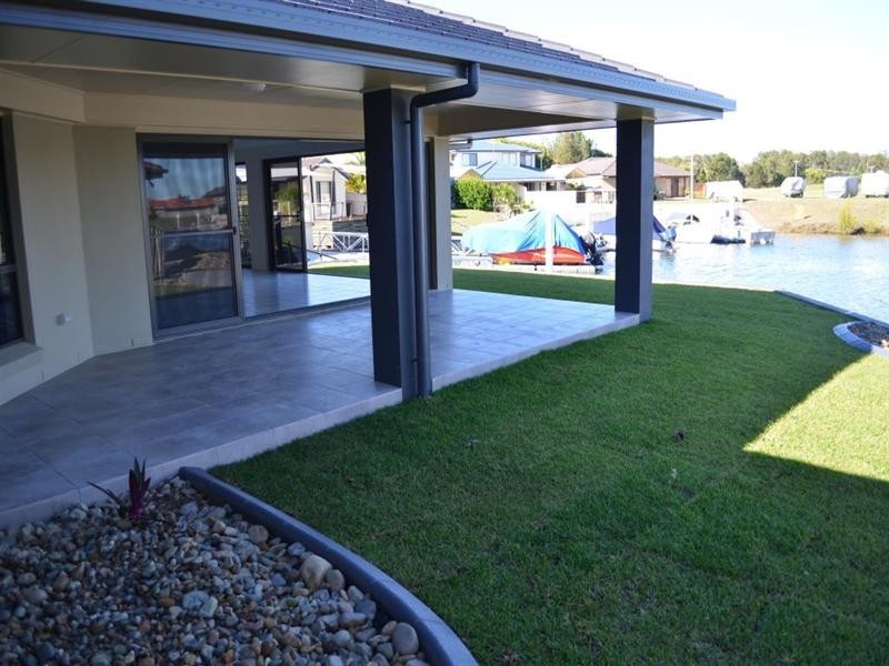 5 Barellan Avenue, Yamba NSW 2464