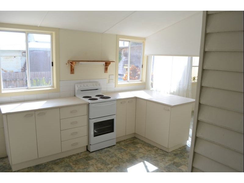 Unit1, 9 Henson Lane, Yamba NSW 2464