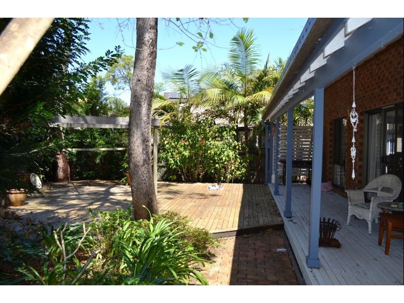 100 Lakes Blvd, Wooloweyah NSW 2464
