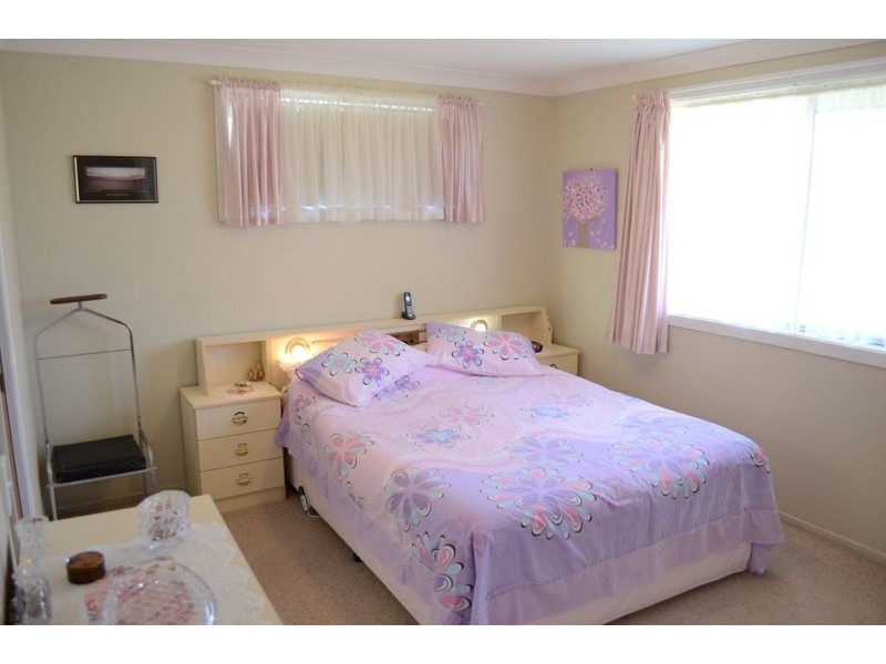 2 Palm Terrace, Yamba NSW 2464