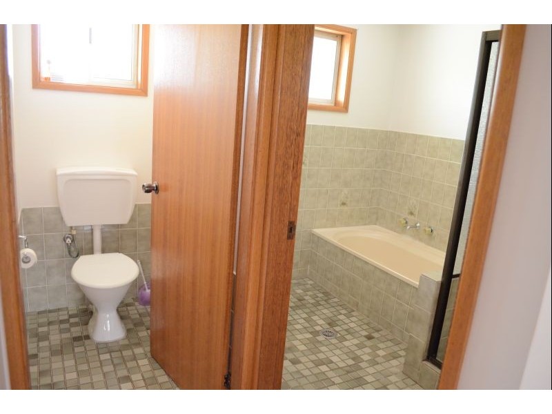 35 Shores Drive, Yamba NSW 2464