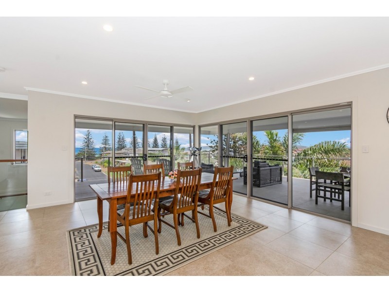 15 Link Street, Yamba NSW 2464