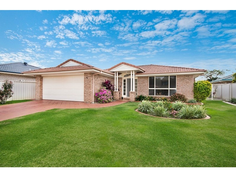 40 Harold Tory Drive, Yamba NSW 2464