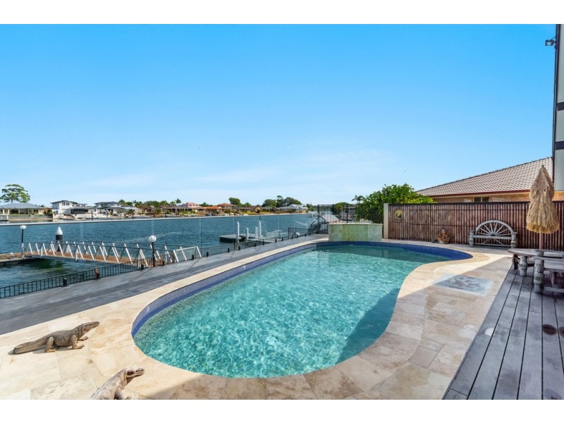 3 Tecoma Place, Yamba NSW 2464