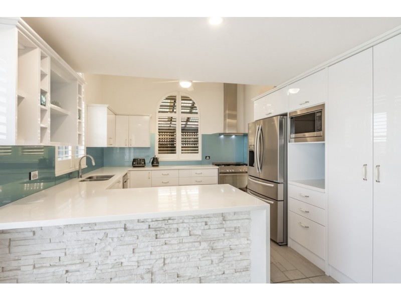 3 Tecoma Place, Yamba NSW 2464