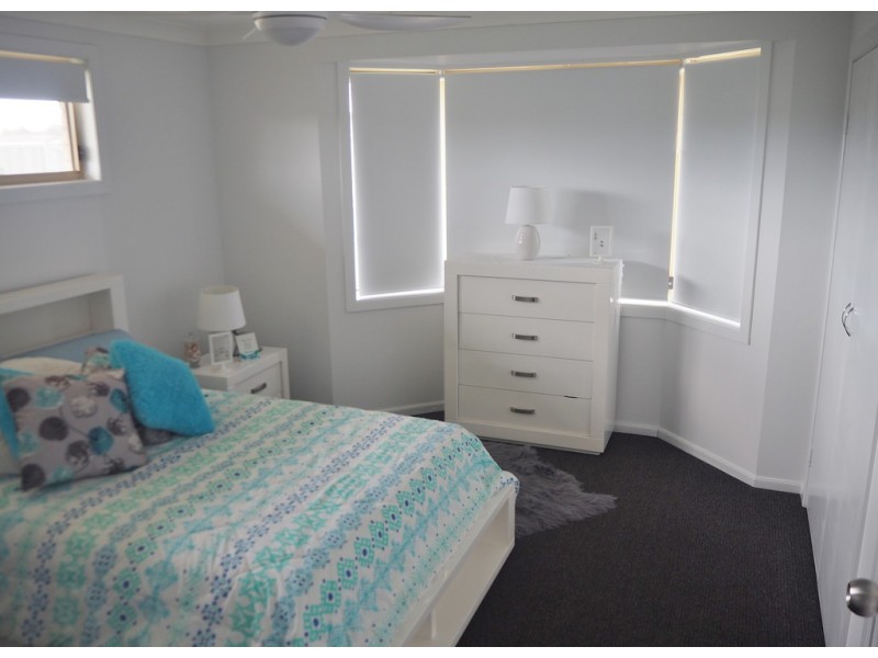 2/6 Park Avenue, Yamba NSW 2464