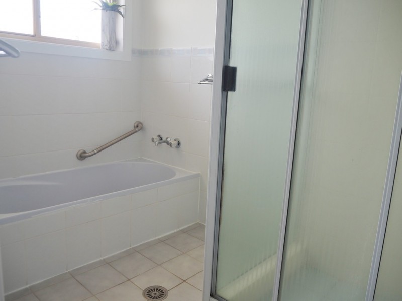 2/6 Park Avenue, Yamba NSW 2464