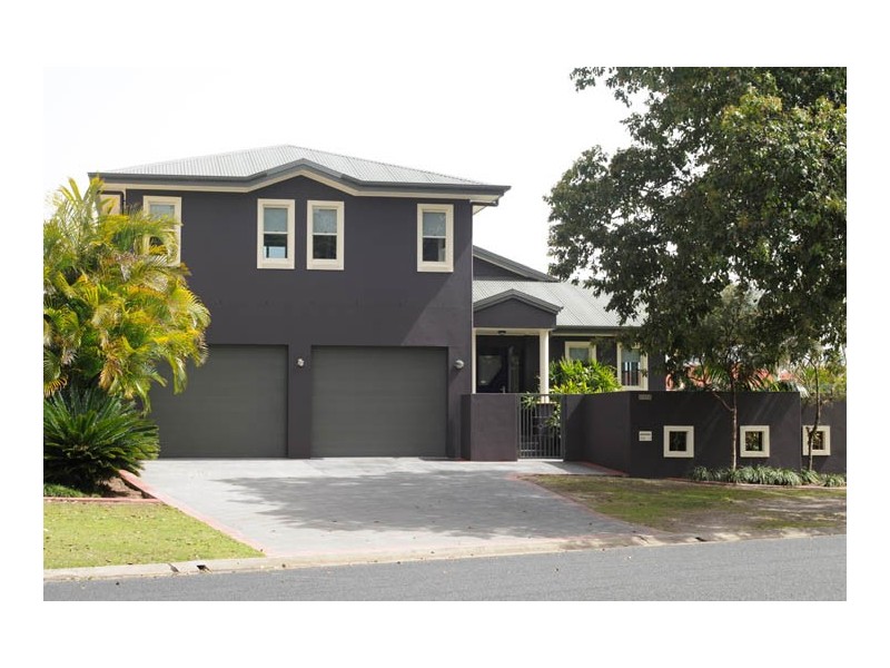 1/15B Shores Drive, Yamba NSW 2464