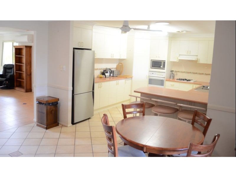 8 Endeavour street, Yamba NSW 2464
