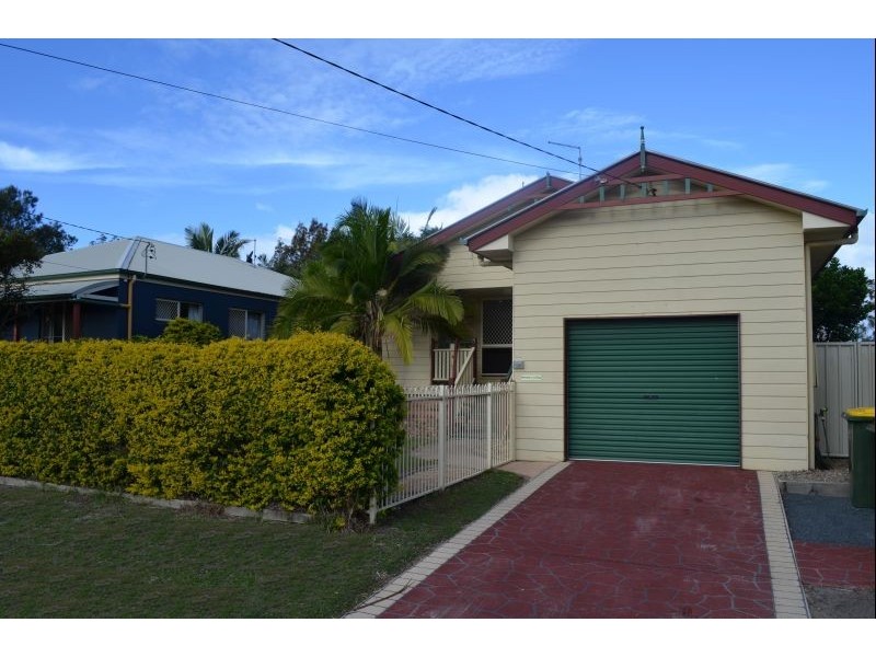 8 Endeavour street, Yamba NSW 2464