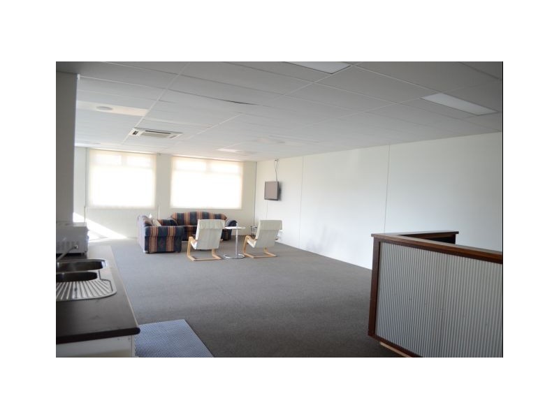 1/2 Yamba Street, Yamba NSW 2464