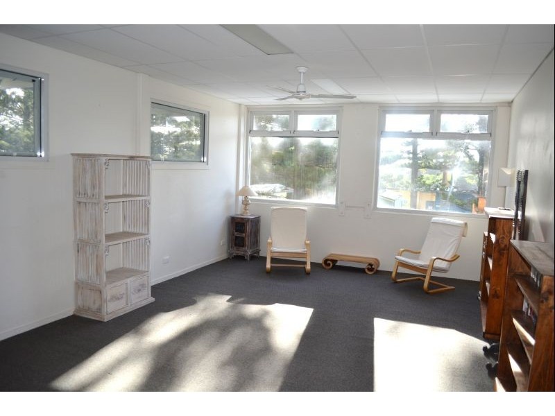 1/2 Yamba Street, Yamba NSW 2464