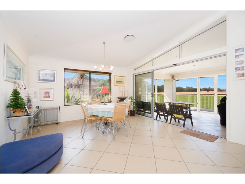 5 Harold Tory Drive, Yamba NSW 2464
