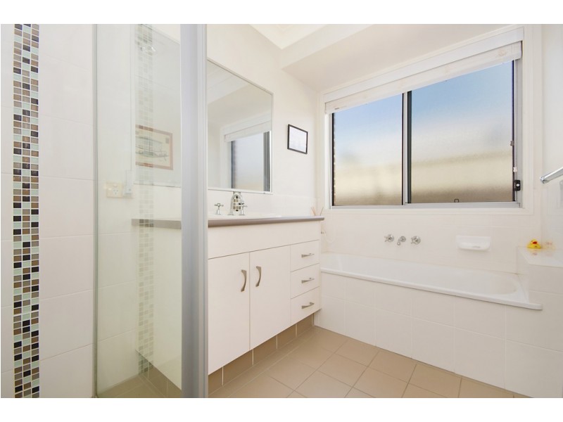 5 Harold Tory Drive, Yamba NSW 2464