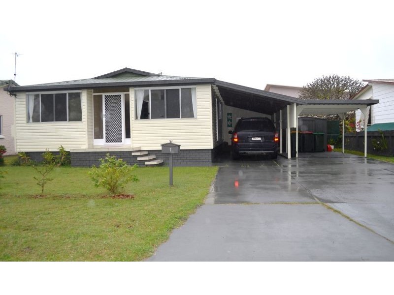 11 Susan Street, Yamba NSW 2464