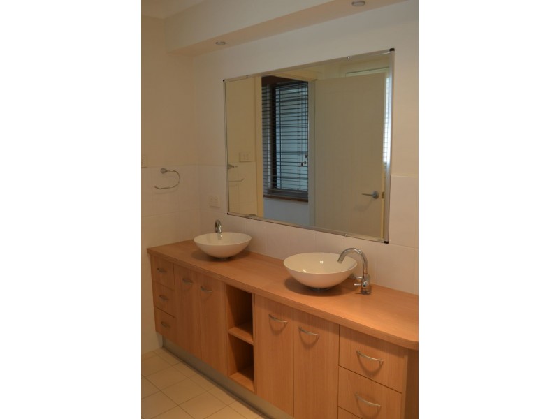 1/6  Bessy, Yamba NSW 2464