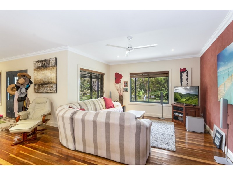 104 Carrs Drive, Yamba NSW 2464