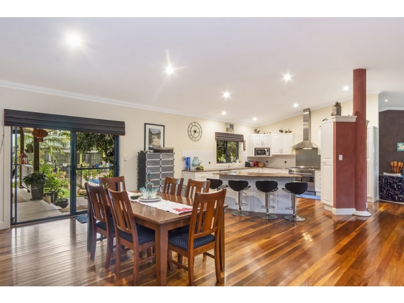 104 Carrs Drive, Yamba NSW 2464