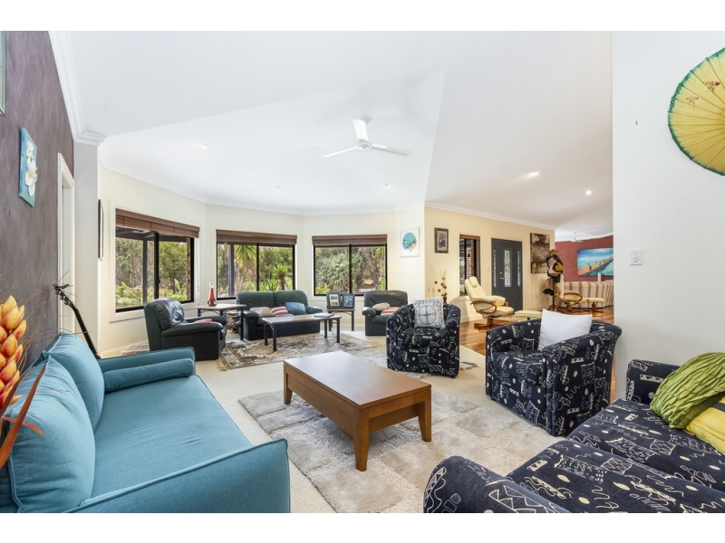 104 Carrs Drive, Yamba NSW 2464