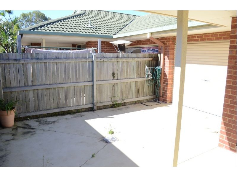 2/6 Daring Cl, Yamba NSW 2464