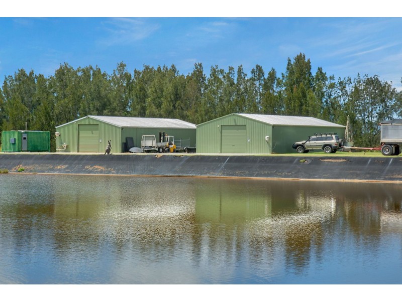 253 School Road, Palmers Island NSW 2463