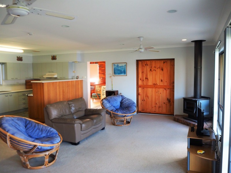 21 Oyster Channel, Micalo Island NSW 2464