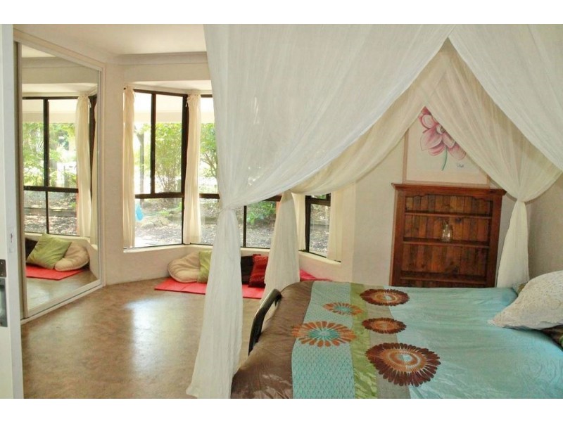 26 Young Street, Wooloweyah NSW 2464