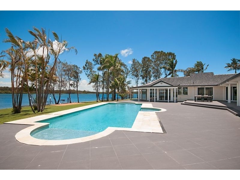 38 Palm Terrace, Yamba NSW 2464