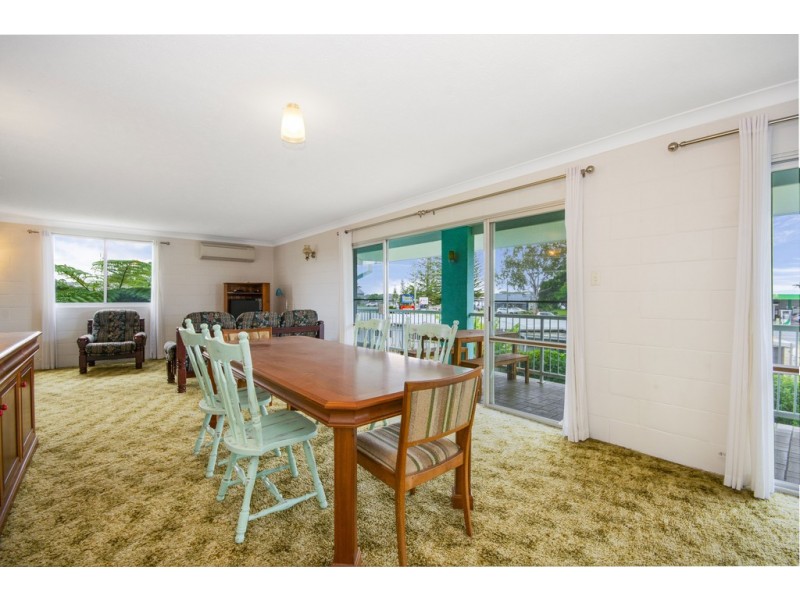 1 Susan Street, Yamba NSW 2464